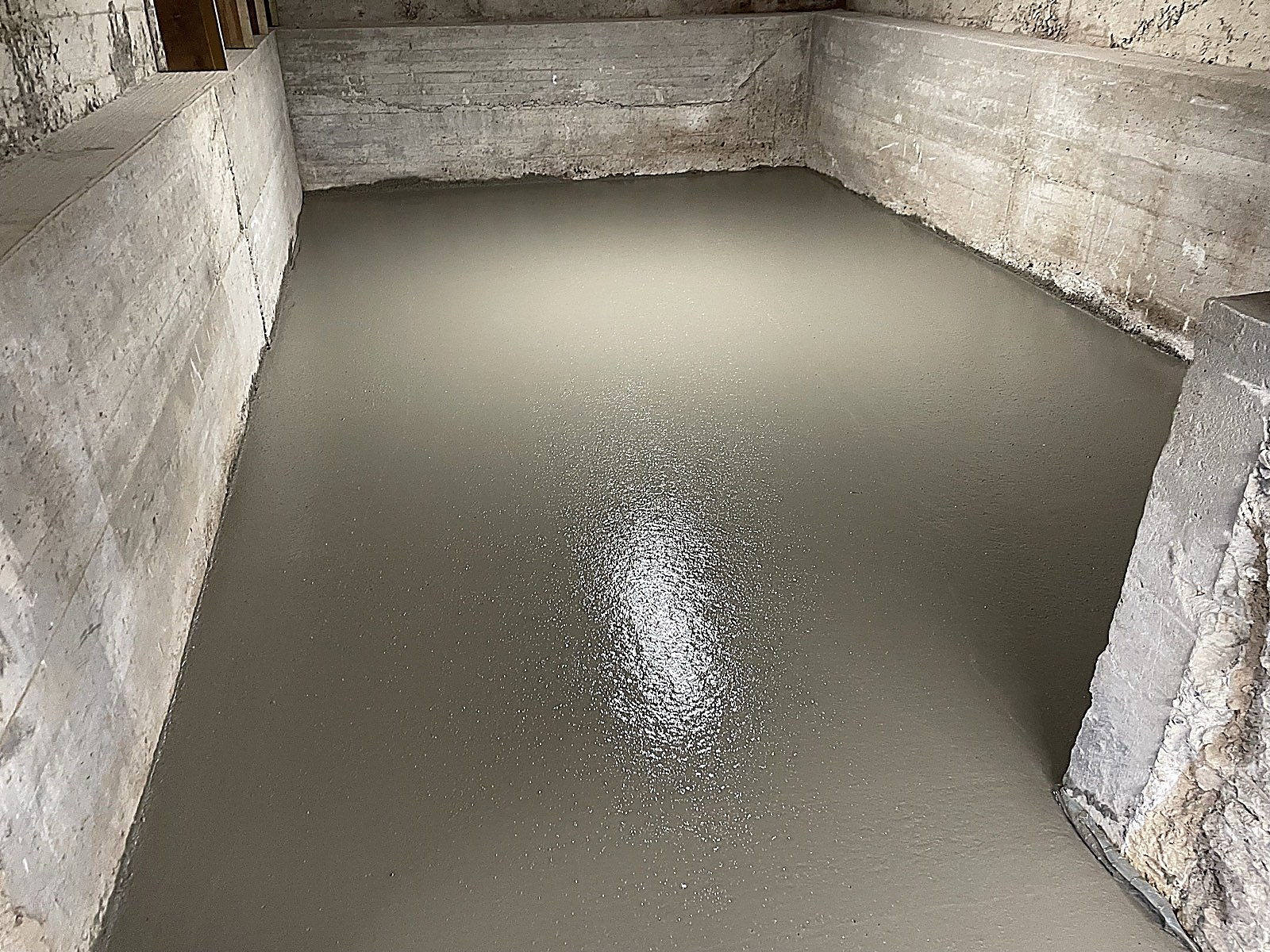 Dalle béton coulée
