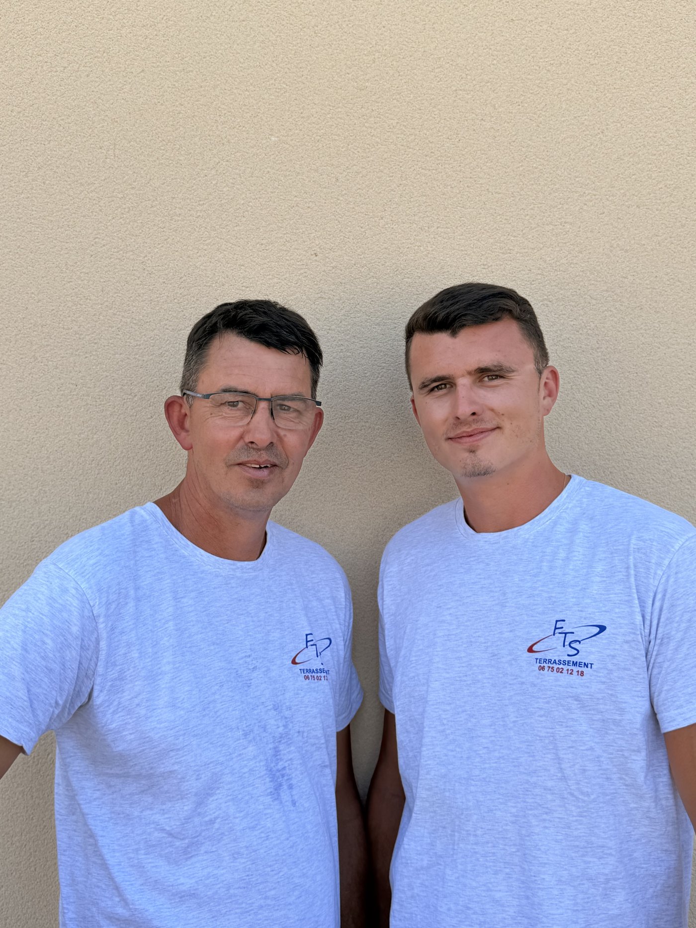 Frédéric et Mathieu Lorent, l'équipe familiale de FTS Terrassement